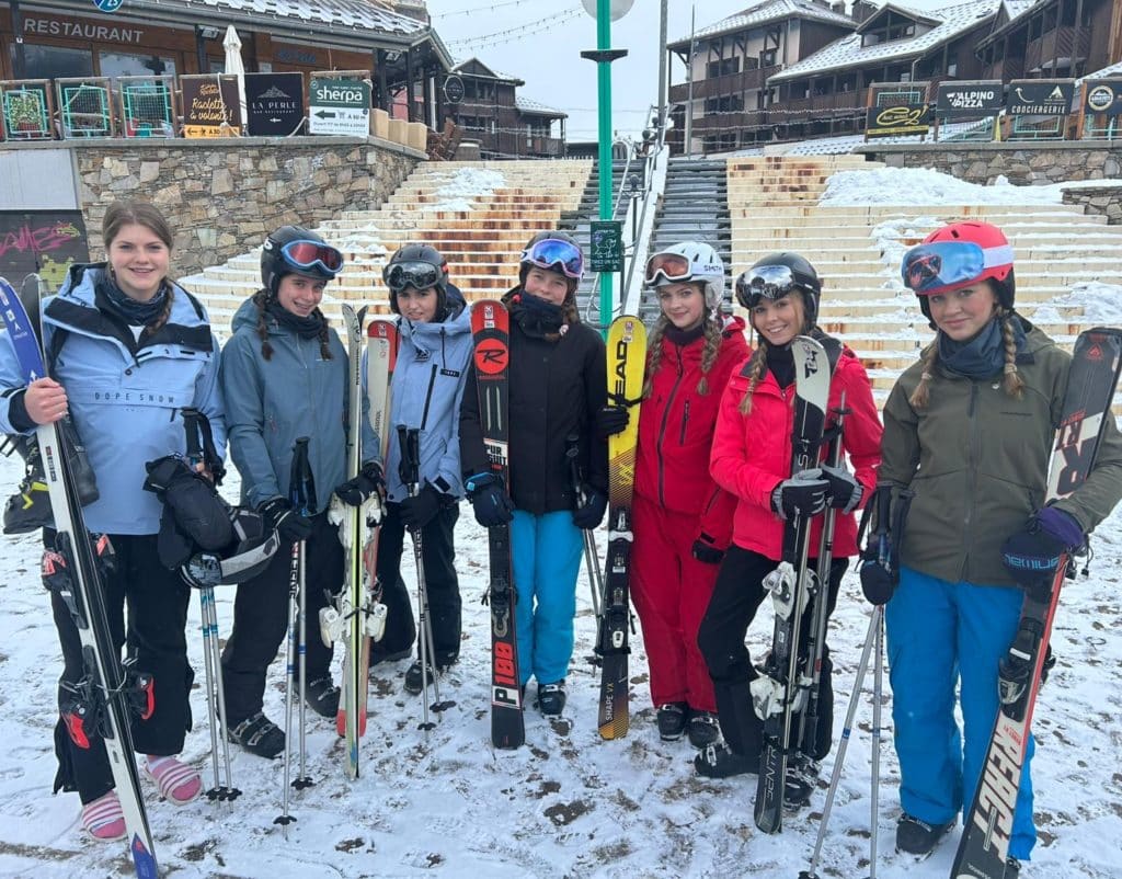 d6b1dcac-c1e5-4f9e-91cc-da671b9c3000 2